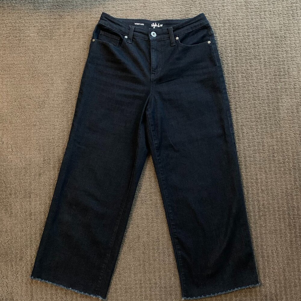 Style & Co Cropped Wide Leg Jeans, Size 4